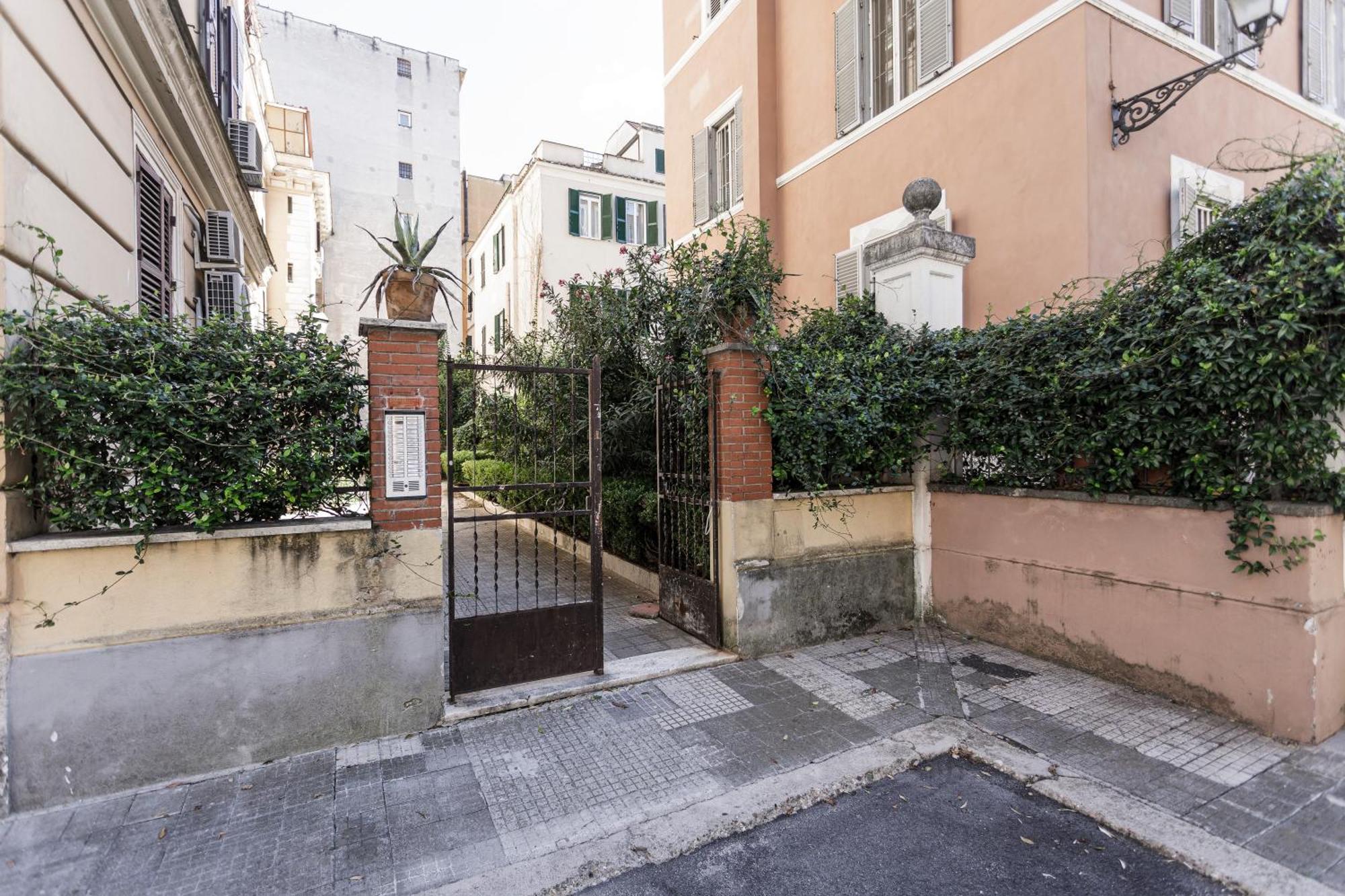 "La Piccola Londra "Appartamento A Roma 5 Minuti Da Piazza Del Popolo Bagian luar foto